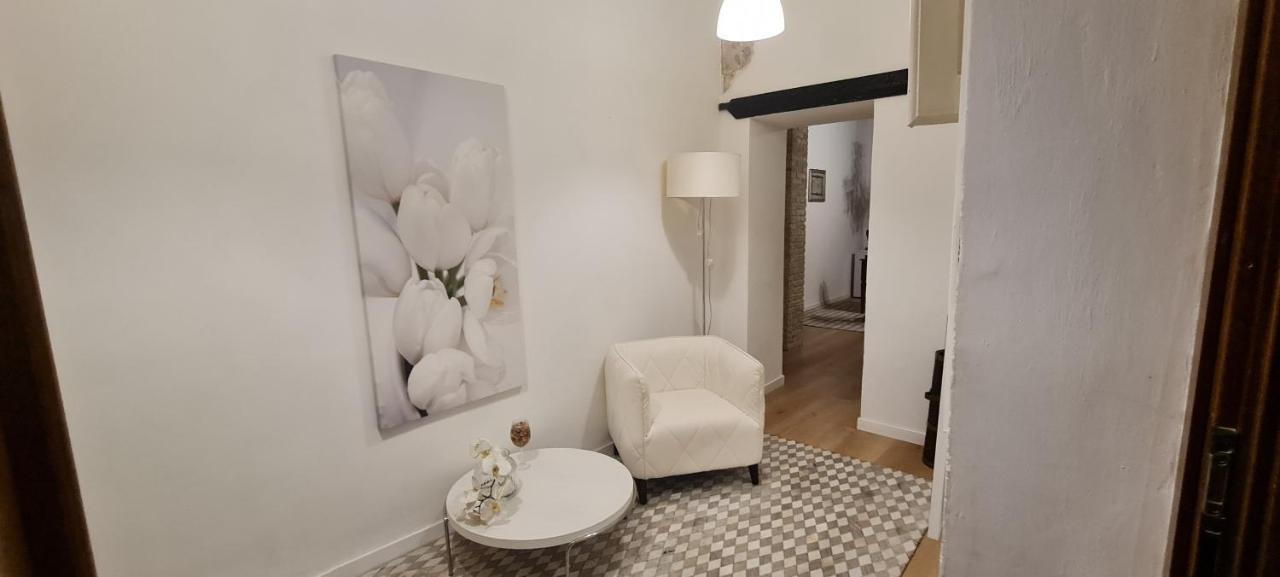 Beni Benius Hotell Cagliari Exteriör bild