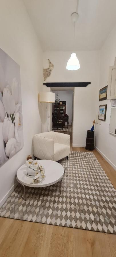 Beni Benius Hotell Cagliari Exteriör bild