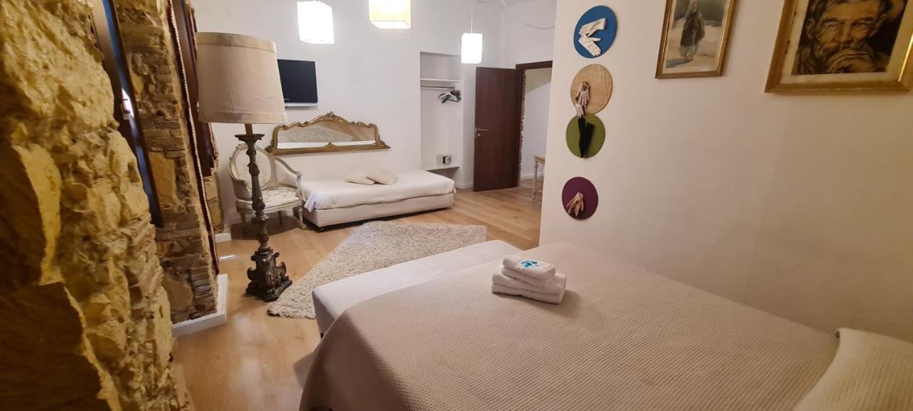 Beni Benius Hotell Cagliari Exteriör bild