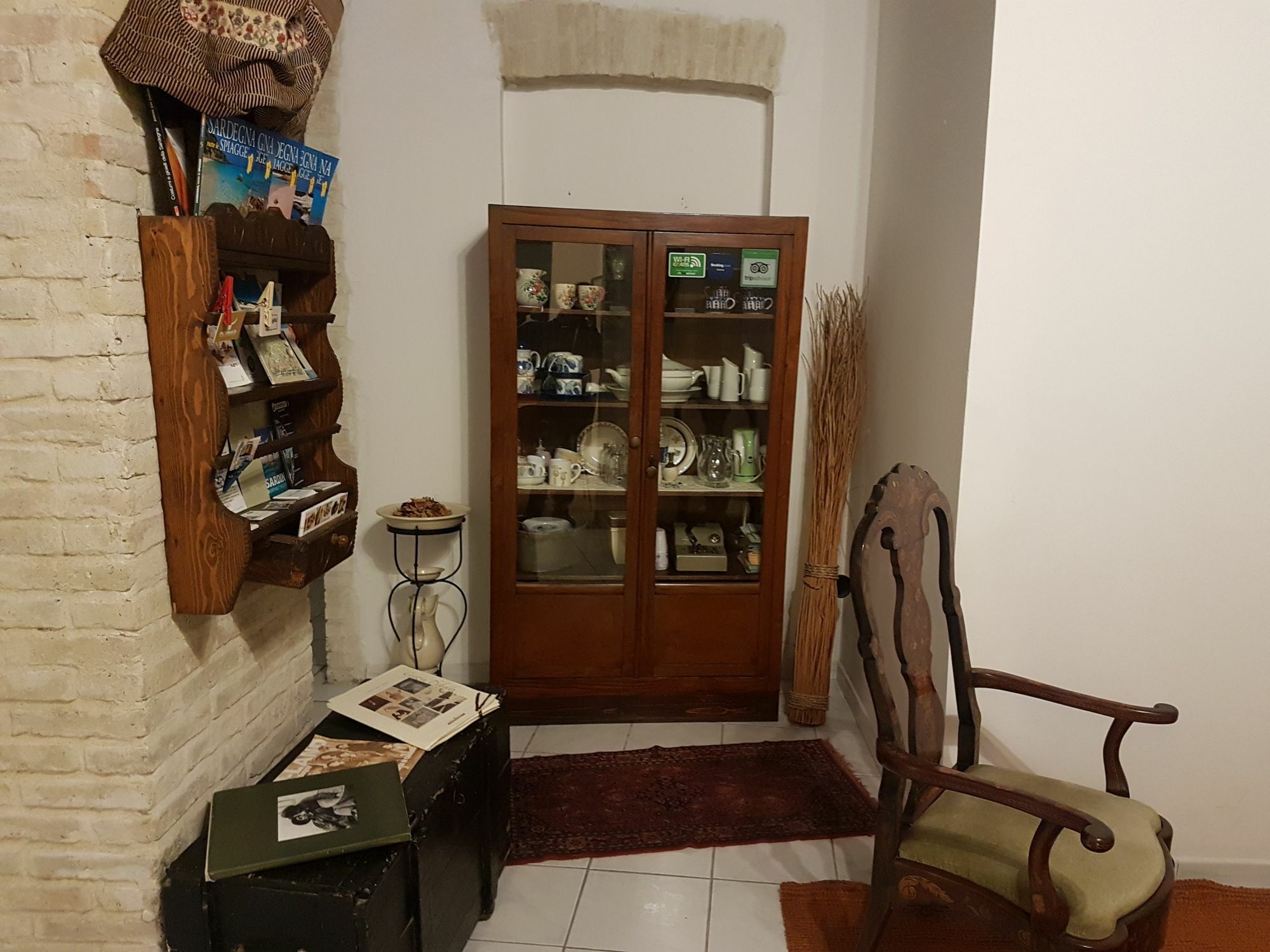 Beni Benius Hotell Cagliari Exteriör bild