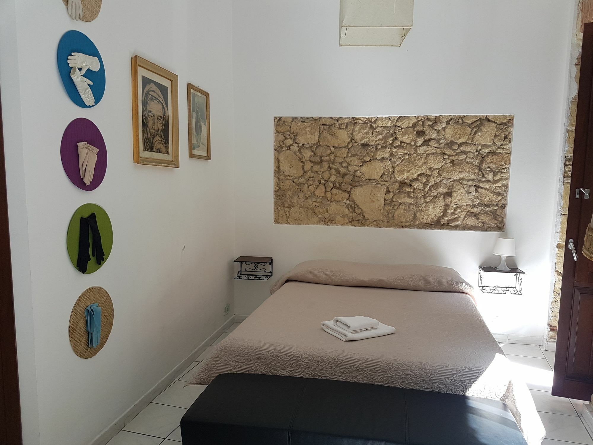Beni Benius Hotell Cagliari Exteriör bild