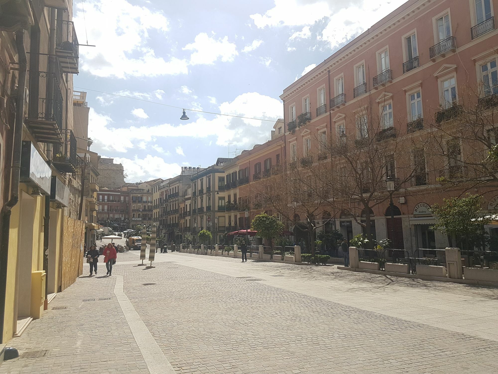 Beni Benius Hotell Cagliari Exteriör bild